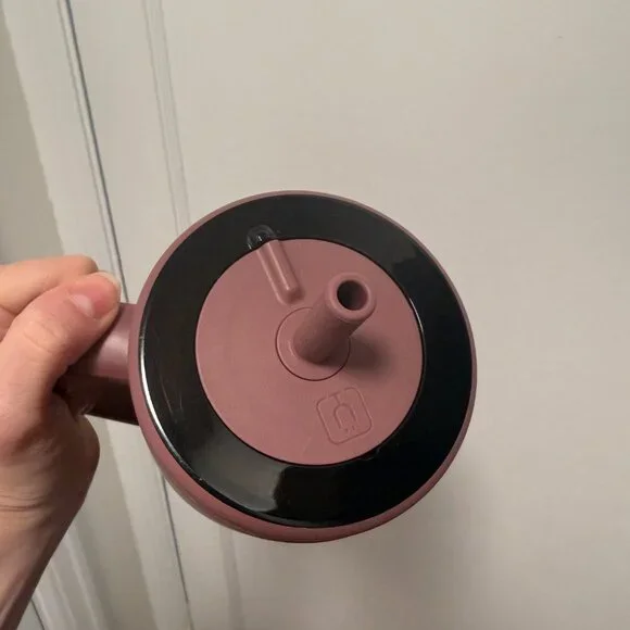 Brumate Era 40oz Rose Taupe straw tumbler - Picture 3 of 7